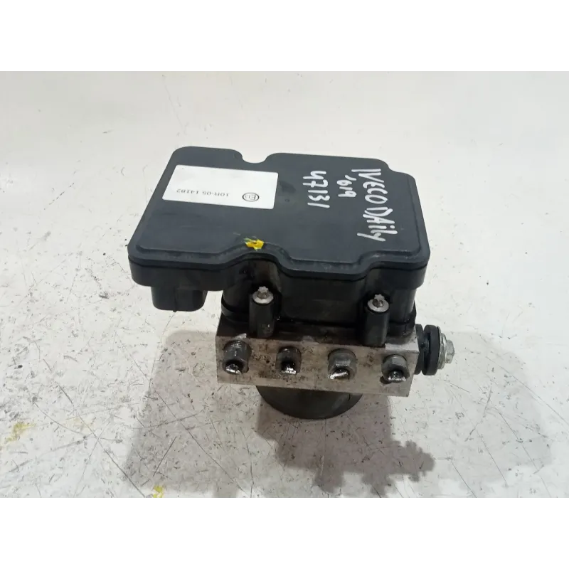 Recambio de nucleo abs para iveco daily vi furgoneta 33s16, 35s16, 35c16, 40c16, 50c16 referencia OEM IAM 10R0514182  