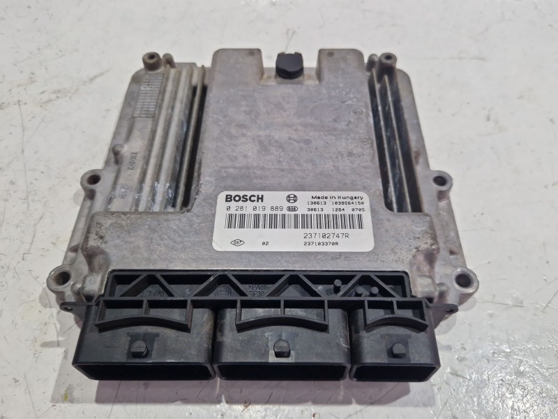 Recambio de centralita inyeccion para renault captur 1.5 dci referencia OEM IAM 0281019889  