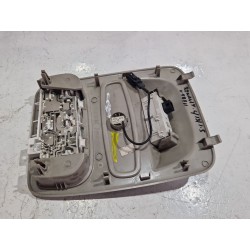 Recambio de luz interior techo para renault captur 1.5 dci referencia OEM IAM 283128032R  