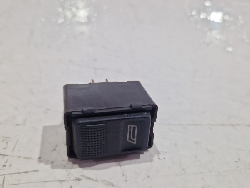 Recambio de mando elevalunas delantero derecho para audi 80 b4 sedán (8c2) 2.8 quattro referencia OEM IAM 893959855  