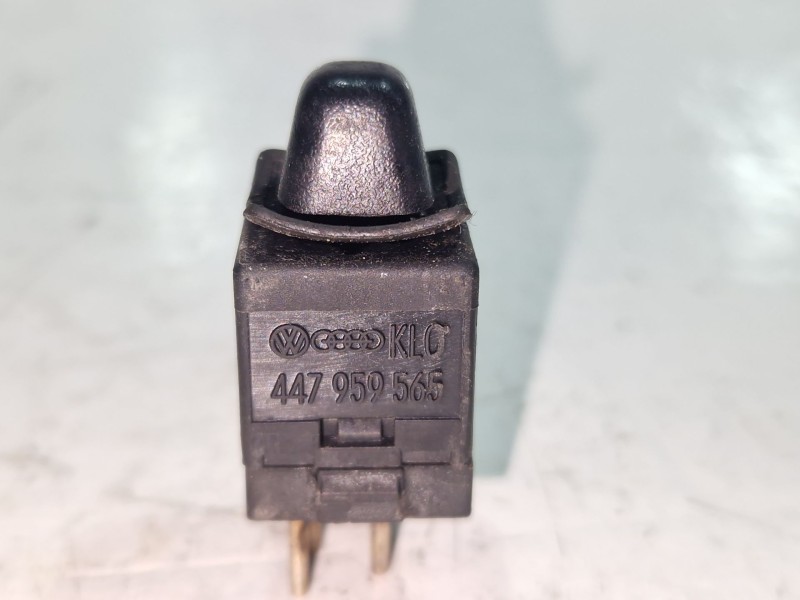 Recambio de mando retrovisor para audi 80 b4 sedán (8c2) 2.8 quattro referencia OEM IAM 447959565  