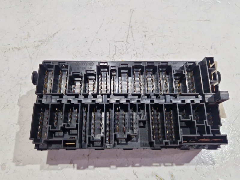 Recambio de caja reles / fusibles para seat toledo (1l)(09.1991) 1.9 d referencia OEM IAM 357937039  
