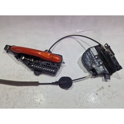 CERRADURA PUERTA DELANTERA IZQUIERDA 825012422R 
