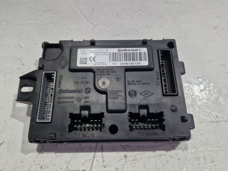 Recambio de modulo electronico para renault captur 1.5 dci referencia OEM IAM A2C53430120  