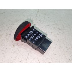 Recambio de botonera emergencia para hyundai atos (mx) 1.1 referencia OEM IAM 93360  
