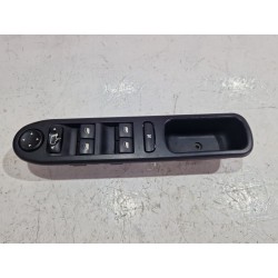 MANDO ELEVALUNAS DELANTERO IZQUIERDO 532697001 