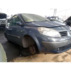 renault megane scénic del año 2006