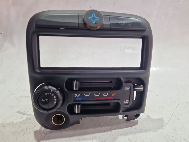 Recambio de mando climatizador para hyundai atos (mx) 1.1 referencia OEM IAM   