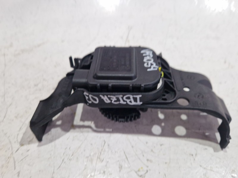 Recambio de motor trampilla calefaccion para seat ibiza iii (6l1) 1.9 sdi referencia OEM IAM 97148  