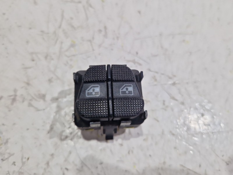 Recambio de mando elevalunas delantero izquierdo para volkswagen golf iii (1h1) 1.9 tdi referencia OEM IAM 1H0959855  