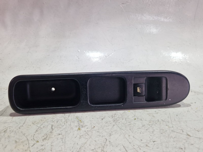 Recambio de mando elevalunas delantero derecho para peugeot 307 (3a/c) 2.0 hdi 110 referencia OEM IAM 96351625XT  