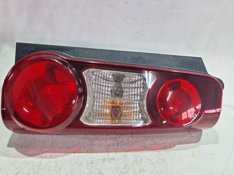 Recambio de piloto trasero derecho para citroën berlingo multispace (b9) 1.6 hdi 90 referencia OEM IAM 45084  