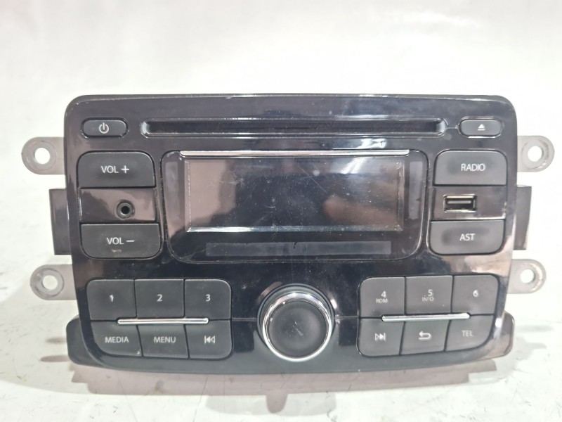 Recambio de sistema audio / radio cd para renault captur 1.5 dci referencia OEM IAM 281155590R  