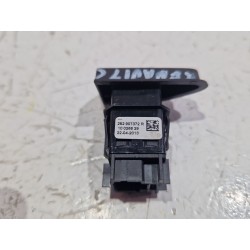 Recambio de boton emergencia para renault captur 1.5 dci referencia OEM IAM 252907372R  
