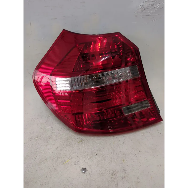 Recambio de piloto trasero izquierdo para bmw 1 (e81) 118 d referencia OEM IAM 716485505  