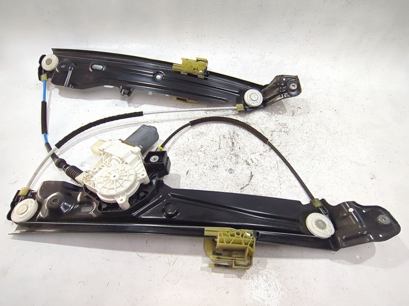 Recambio de mecanismo elevalunas delantero izquierdo para bmw 5 (f10) 520 d referencia OEM IAM 72481710  