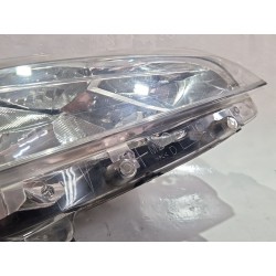 Recambio de faro delantero derecho para peugeot 208 1.4 hdi 68cv? referencia OEM IAM 9802221280  