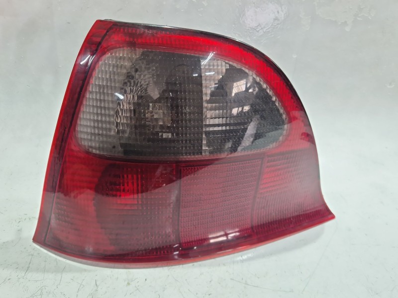 Recambio de piloto trasero izquierdo para rover rover 25 (rf)(1999) 2.0 idt referencia OEM IAM   