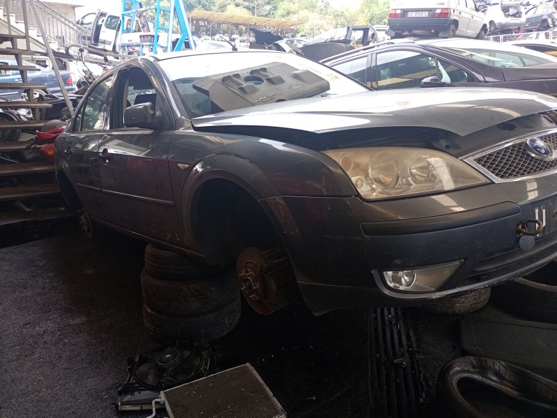 ford mondeo iii sedán (b4y) del año 2003