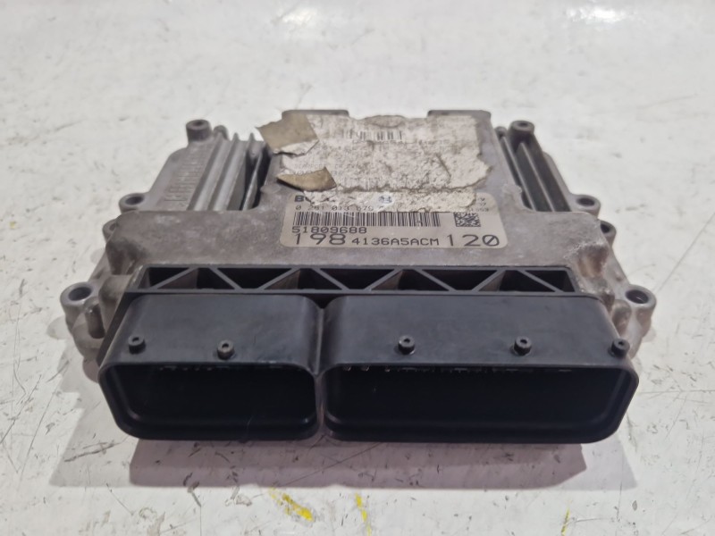 Recambio de centralita inyeccion para fiat bravo ii (198_) 1.9 d multijet (198axb1a) referencia OEM IAM 0281013579  
