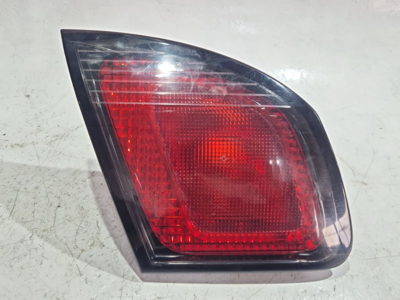 Recambio de piloto porton trasero derecho para nissan primera (p10) 2.0 d referencia OEM IAM 265559F610  