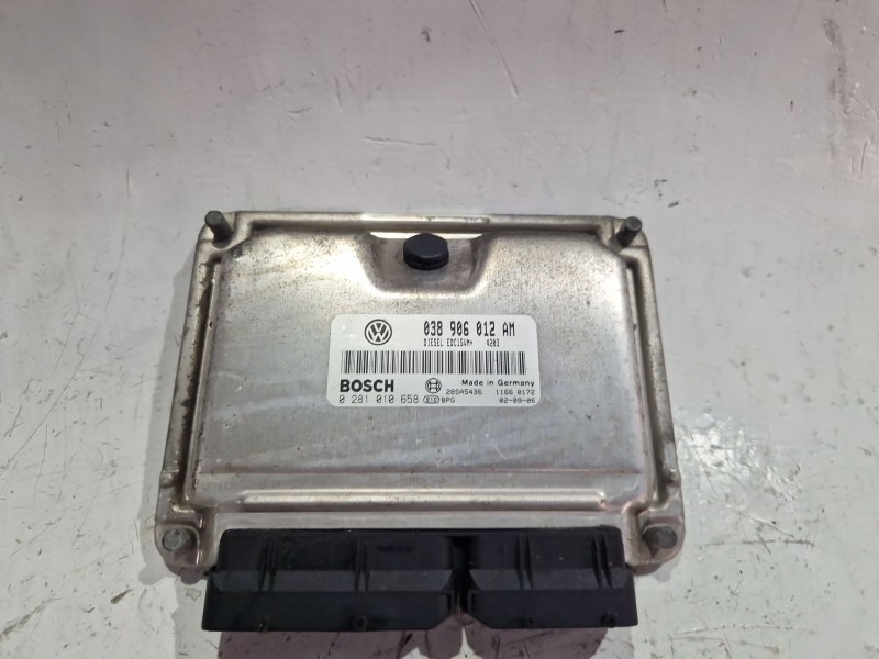 Recambio de centralita inyeccion para volkswagen polo iv (9n_, 9a_) 1.9 sdi referencia OEM IAM 038906012AM  