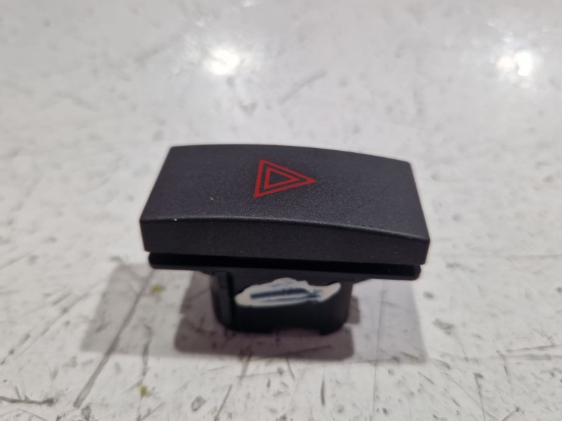 Recambio de boton emergencia para ford mondeo iii sedán (b4y) 2.0 tdci referencia OEM IAM 12A350AB  