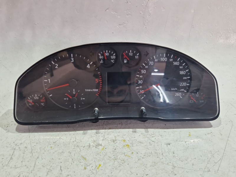Recambio de cuadro completo para audi a4 b5 (8d2) 2.5 tdi referencia OEM IAM 8D091988IHX  