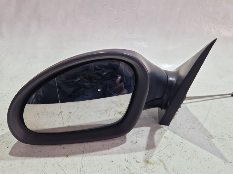 Recambio de retrovisor izquierdo para seat ibiza iii (6l1) 1.9 sdi referencia OEM IAM E11026026  