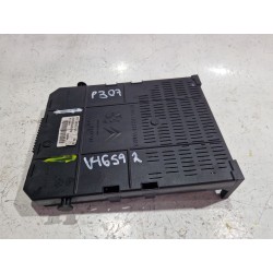 CAJA RELES / FUSIBLES 216760315B 