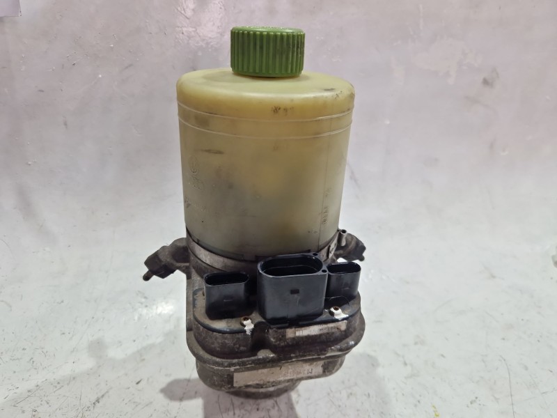 Recambio de bomba direccion para seat ibiza iii (6l1) 1.9 tdi referencia OEM IAM 6Q0423156S  