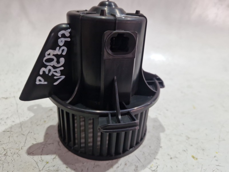 Recambio de motor calefaccion para peugeot 307 (3a/c) 1.6 hdi referencia OEM IAM   