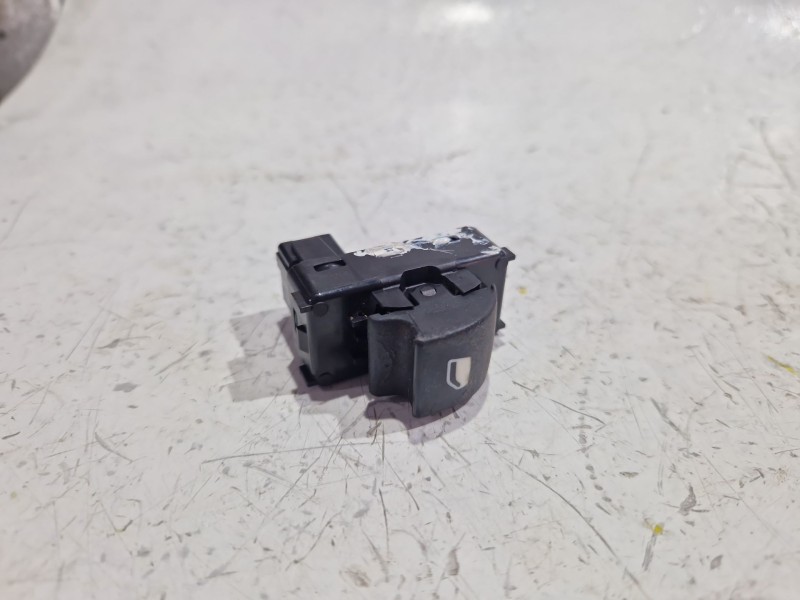 Recambio de mando elevalunas delantero derecho para peugeot 308 i (4a_, 4c_) 1.6 hdi referencia OEM IAM 0139C  