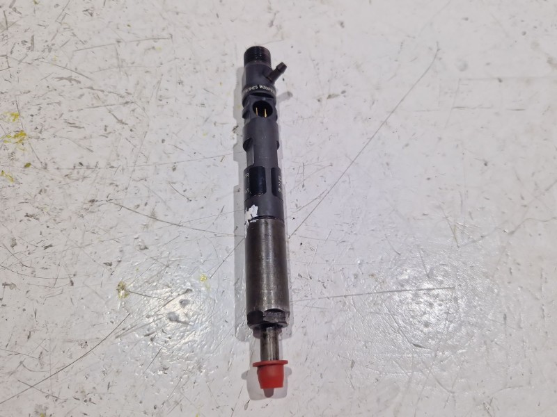 Recambio de inyector para renault megan m1 1.5 dci 90 cv referencia OEM IAM 28237259  
