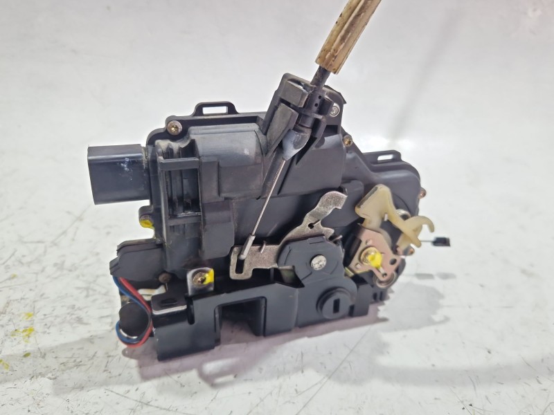 Recambio de cerradura puerta trasera derecha para seat leon (1m1) 1.9 tdi referencia OEM IAM   