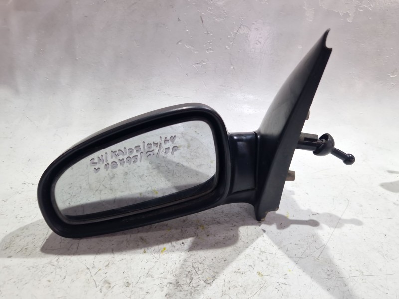 Recambio de retrovisor izquierdo para daewoo kalos (klas) 1.4 16v referencia OEM IAM E4012185  