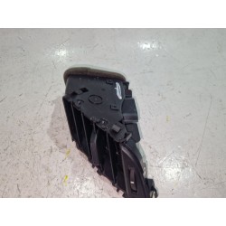 Recambio de aireador derecho para ford fiesta vi (cb1, ccn) 1.25 referencia OEM IAM 06776  
