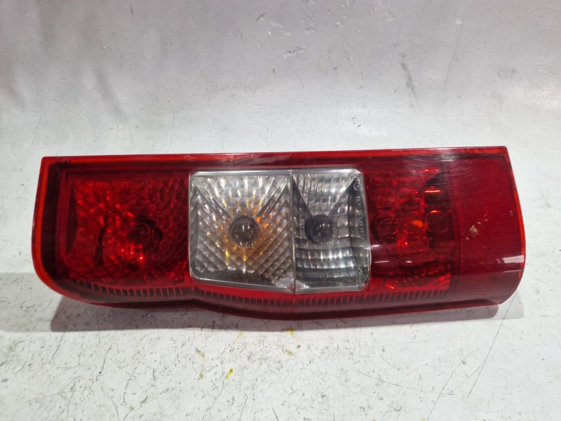Recambio de piloto trasero izquierdo para ford transit furgoneta (fa_ _) 2.4 tdci rwd referencia OEM IAM E41087  