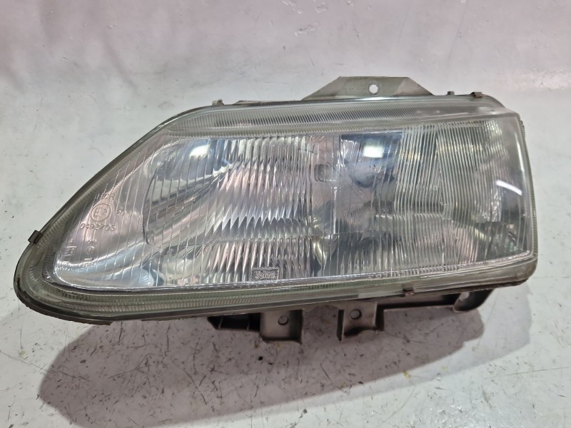 Recambio de faro delantero izquierdo para renault laguna (b56)(1994) 2.0 referencia OEM IAM 7700820122  