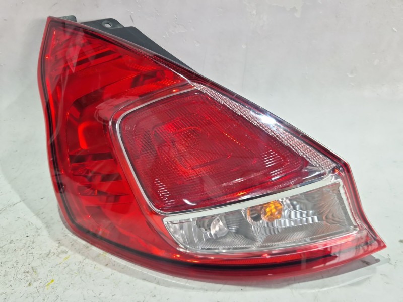 Recambio de piloto trasero izquierdo para ford fiesta vi (cb1, ccn) 1.25 referencia OEM IAM 1090041  