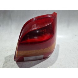 Recambio de piloto trasero derecho para ford fiesta iii (gfj) 1.1 referencia OEM IAM  63220 