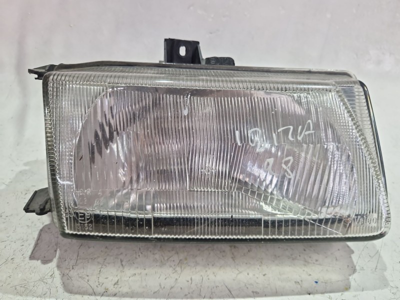 Recambio de faro delantero derecho para seat ibiza ii (6k1) 1.9 d referencia OEM IAM E95152  