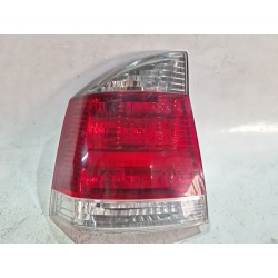 Recambio de piloto trasero izquierdo para opel vectra c gts 3.2 v6 210 cv 155 kw vectra c gts 3.2 v6 210 cv 155 kw referencia OE