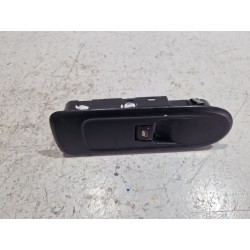 Recambio de mando elevalunas delantero derecho para citroën xsara berlina (1997) 1.9 td referencia OEM IAM 11688  