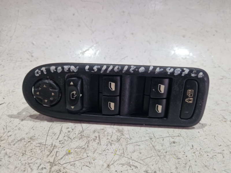 Recambio de mando elevalunas delantero izquierdo para citroën xsara berlina (1997) 1.9 td referencia OEM IAM 96660258XT  