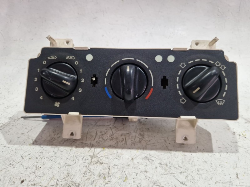 Recambio de mando climatizador para citroën xsara berlina (1997) 1.9 td referencia OEM IAM 10621263F  