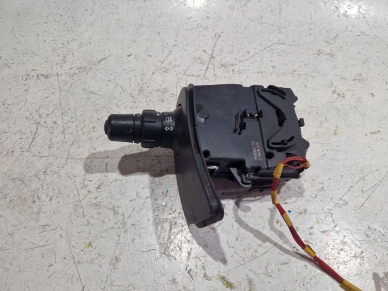 Recambio de mando intermitentes para renault clio iii (br0/1, cr0/1) 1.2 16v referencia OEM IAM   