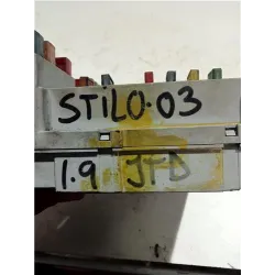 Recambio de caja fusibles/rele para fiat stilo (192)(2001) 1.9 jtd (192_xe1a) referencia OEM IAM 46846109  