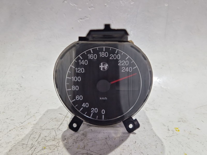 Recambio de cuadro instrumentos para alfa romeo 156 (116)(1997) 1.9 jtd 107cv referencia OEM IAM 503310012600  