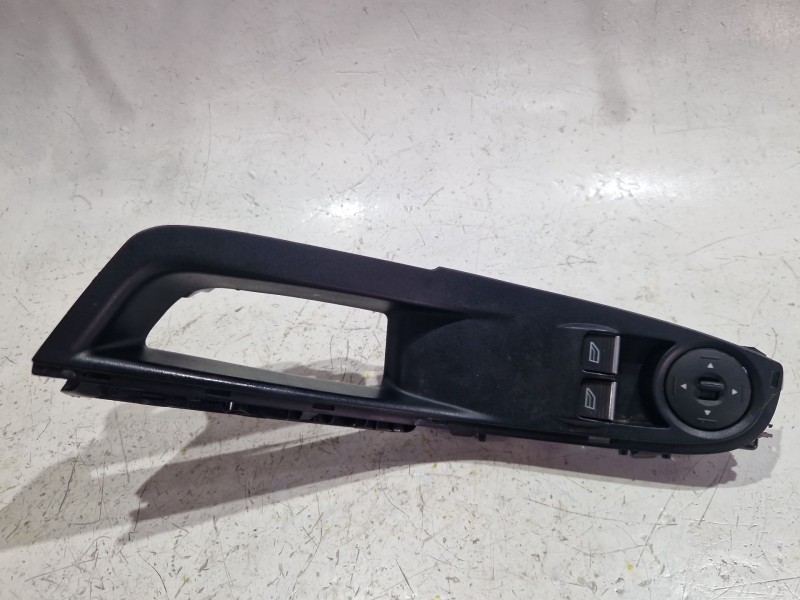Recambio de mando elevalunas delantero izquierdo para ford fiesta vi (cb1, ccn) 1.25 referencia OEM IAM 38010138821  